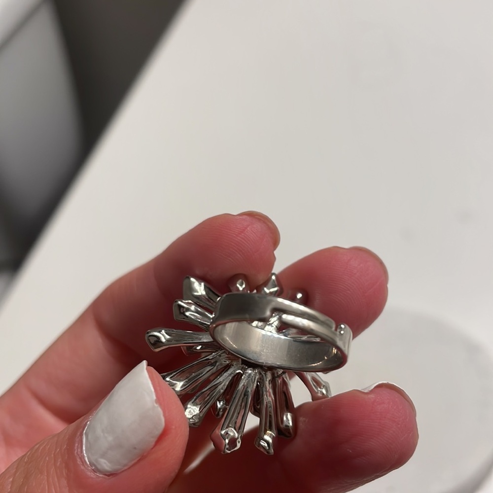 Snowflake ring - Picture 3 of 4